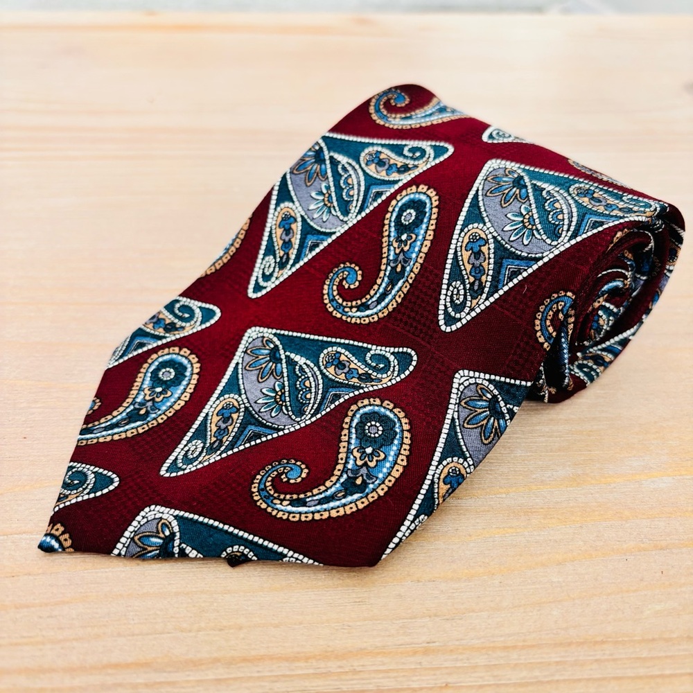 Men’s‎ Oscar de la Renta Paisley Silk Necktie – Couture Collection Burgundy Blue